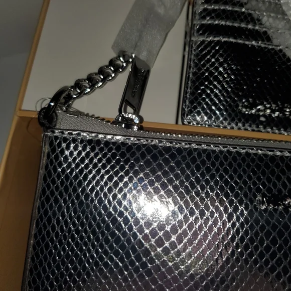 Michael Kors Box - Picture 7 of 11